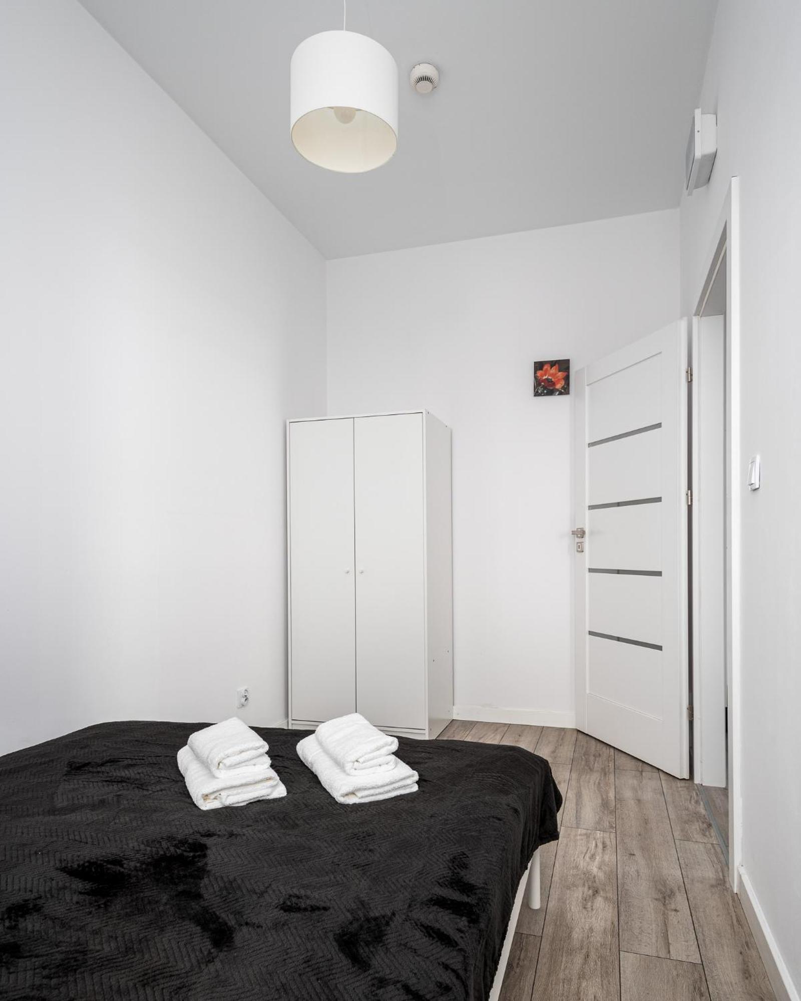 Apart D&K Free Parking Aleja Prymasa Tysiaclecia 83A Apartment Varşovia Exterior foto